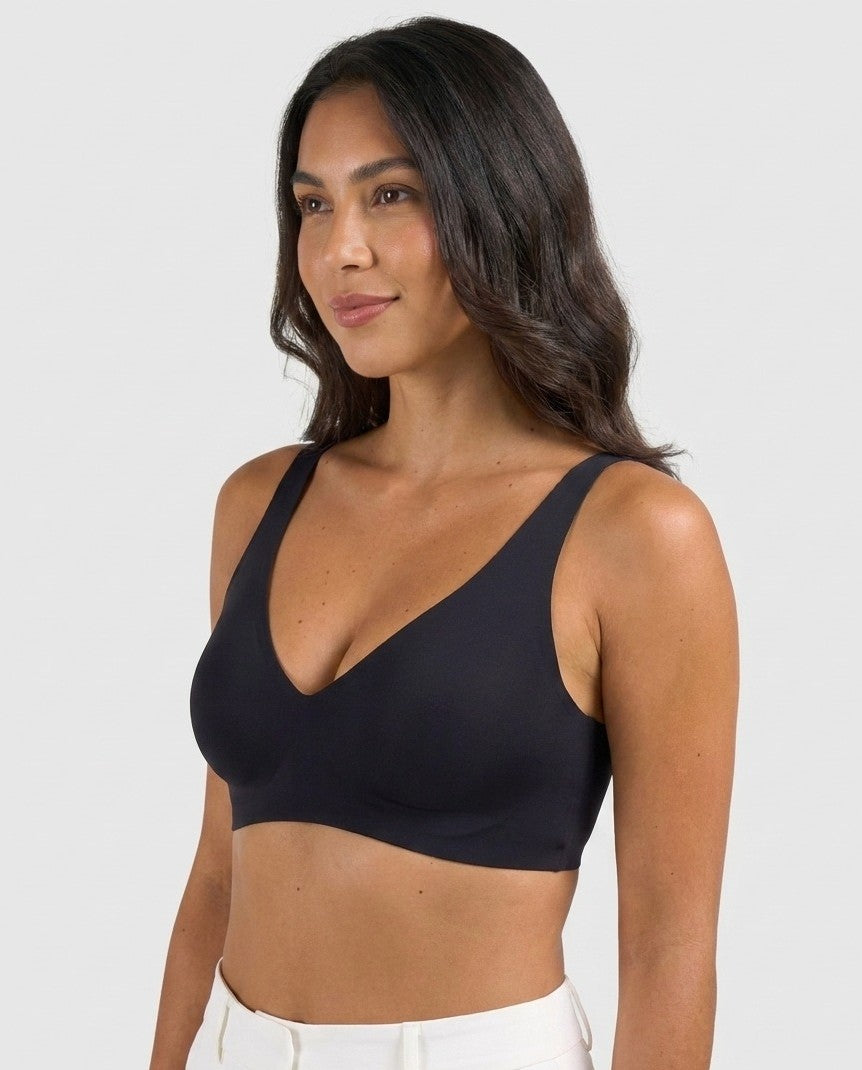 Sunlite Seamless V Neck Wireless Push Up Bra Black Front