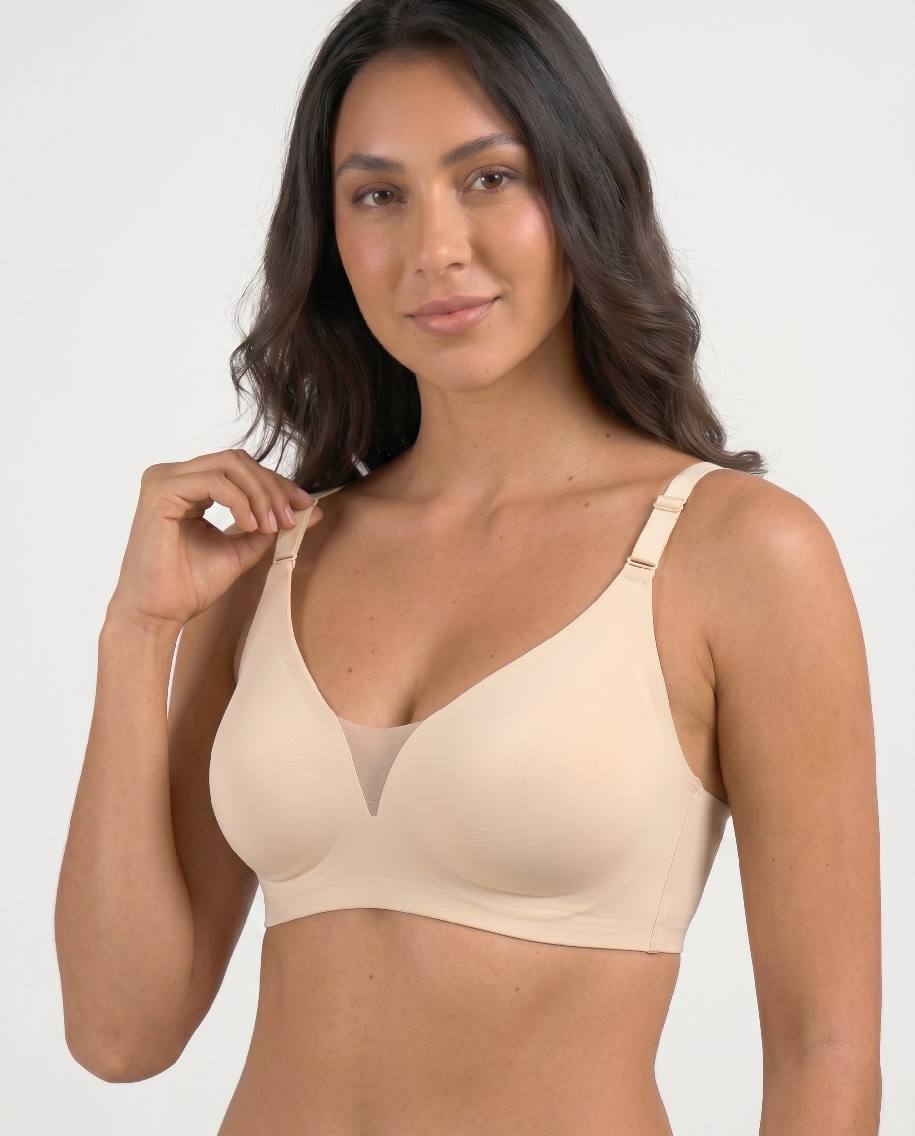 Demi Seamless Smoothing Wireless Bra Ivory Three Quarter