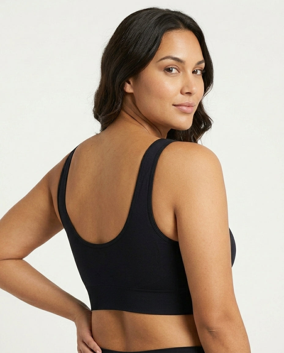 Tessa Seamless Scoop Yoga Bra Black Back Low U Scoop Underband Detail